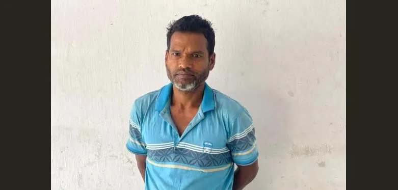 মির্জাগঞ্জে ৫০ গ্রাম গাঁজাসহ মাদক ব্যবসায়ী গ্রেপ্তার